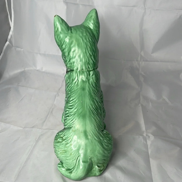 VINTAGE Sylvac Green Terrier Sitting Dog Figurine Made in England * Damaged  * - Picture 6 of 16